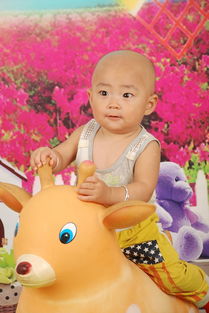 三代代生孩子打嗝可以喂奶吗 三代代生孩子打嗝可以喂奶吗